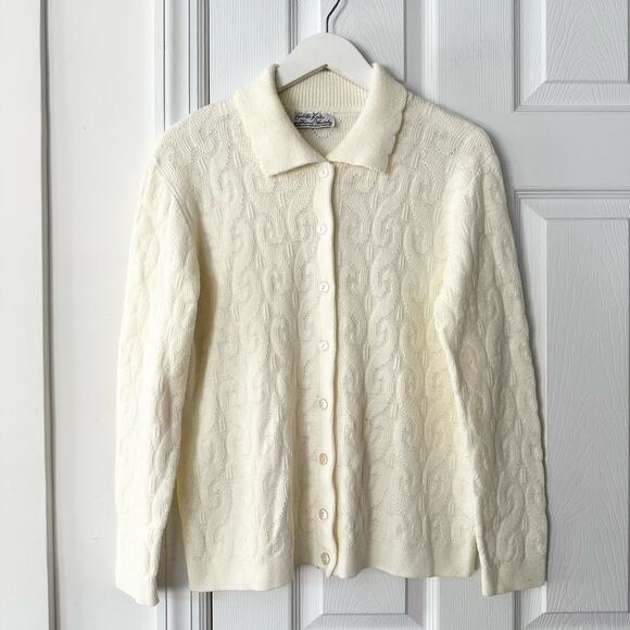 Cuddle Knit Sweaters - Cuddle Knit Wintuk Vintage Orlon Acrylic Collared Cable Knit Button Cardigan M